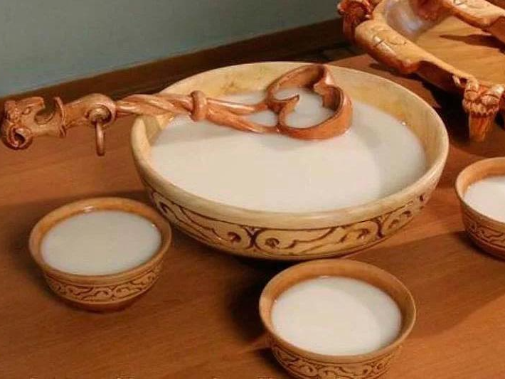 سيقام مهرجان تذوق الكوميس "BaiQymyz - Бапталган қымыз" في أستانا: تذوق، مسابقات في الرياضات العرقية وجوائز بقيمة 45 مليون тенге