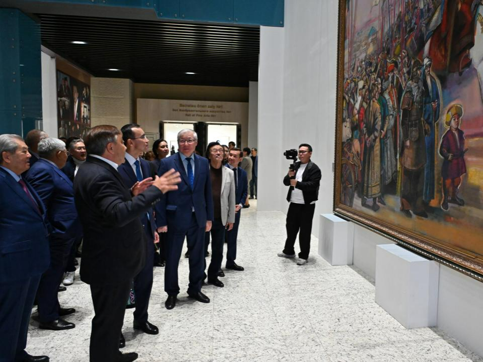 Erbolat Tolepbay's anniversary exhibition opens in Astana