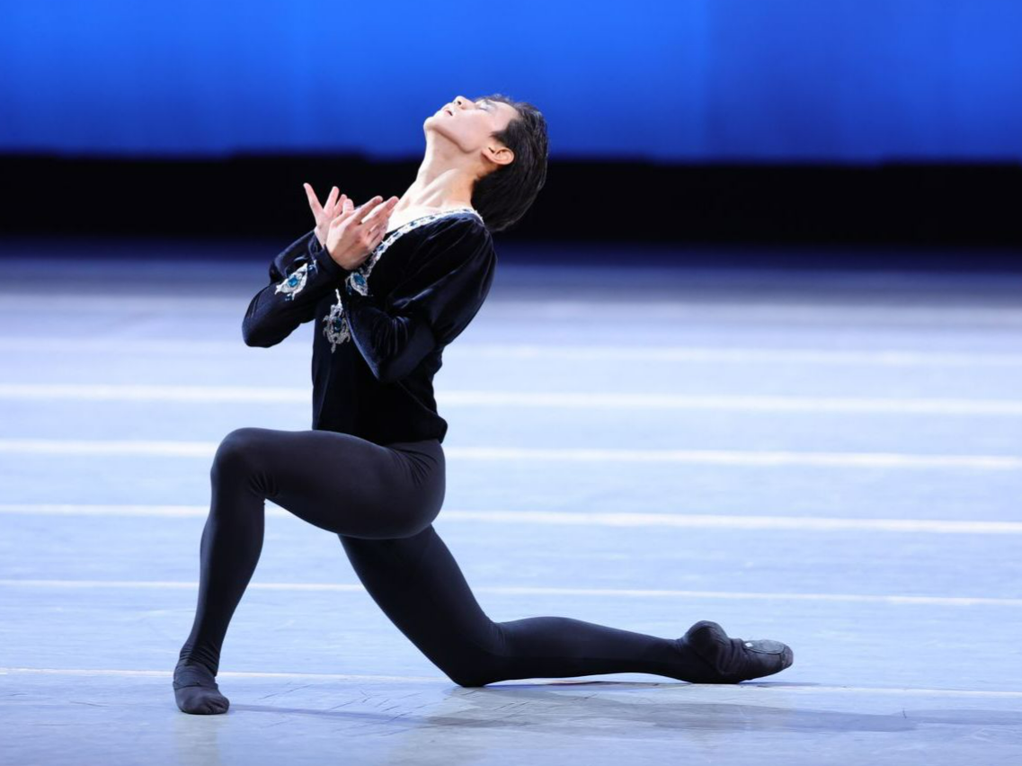 Студент Казахской национальной академии хореографии завоевал золото на IX Пекинском балетном конкурсе